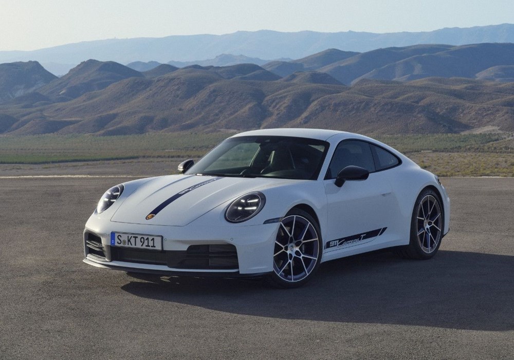 Yeni Porsche 911 Carrera T tanıtıldı