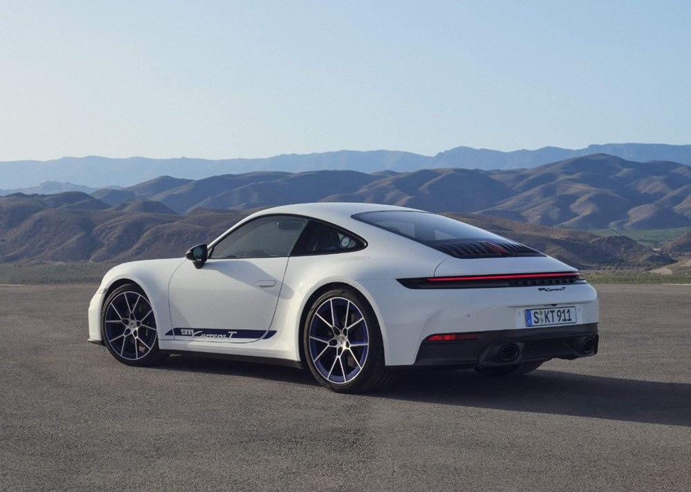Yeni Porsche 911 Carrera T tanıtıldı