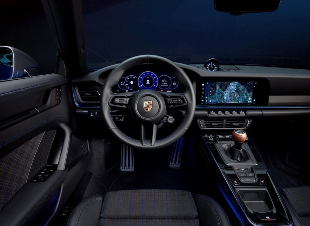 Yeni Porsche 911 Carrera T tanıtıldı