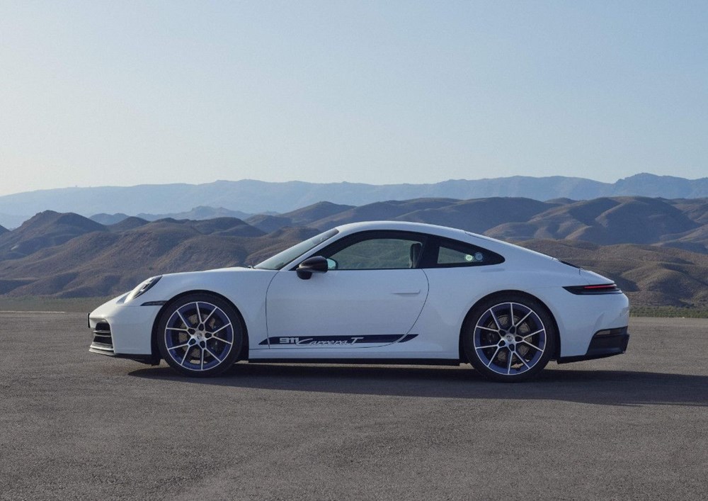 Yeni Porsche 911 Carrera T tanıtıldı