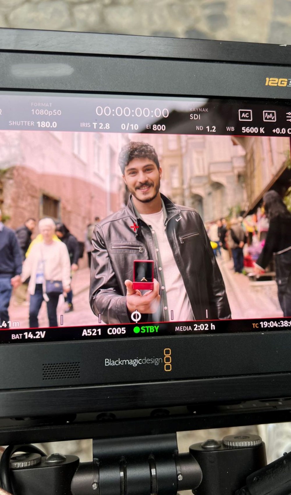 Sahipsizler yıldızlarından kamera arkası fotoğrafları